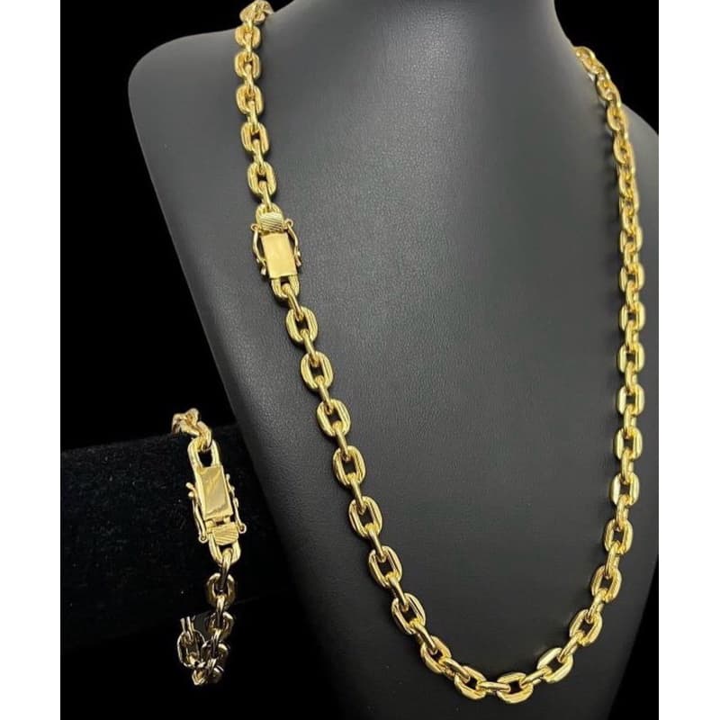 kit corrente + pulseira Cartie aço  banhado a ouro 18k  cadeado 4,5mm 70cm top