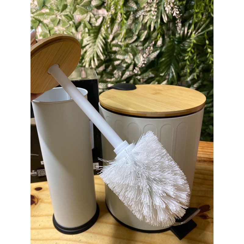 Kit Lixeira Inox Banheiro com Tampa de Bambu e pedal + Escova Sanitária  com Suporte  Lixeiras 3 ou 5 Litros