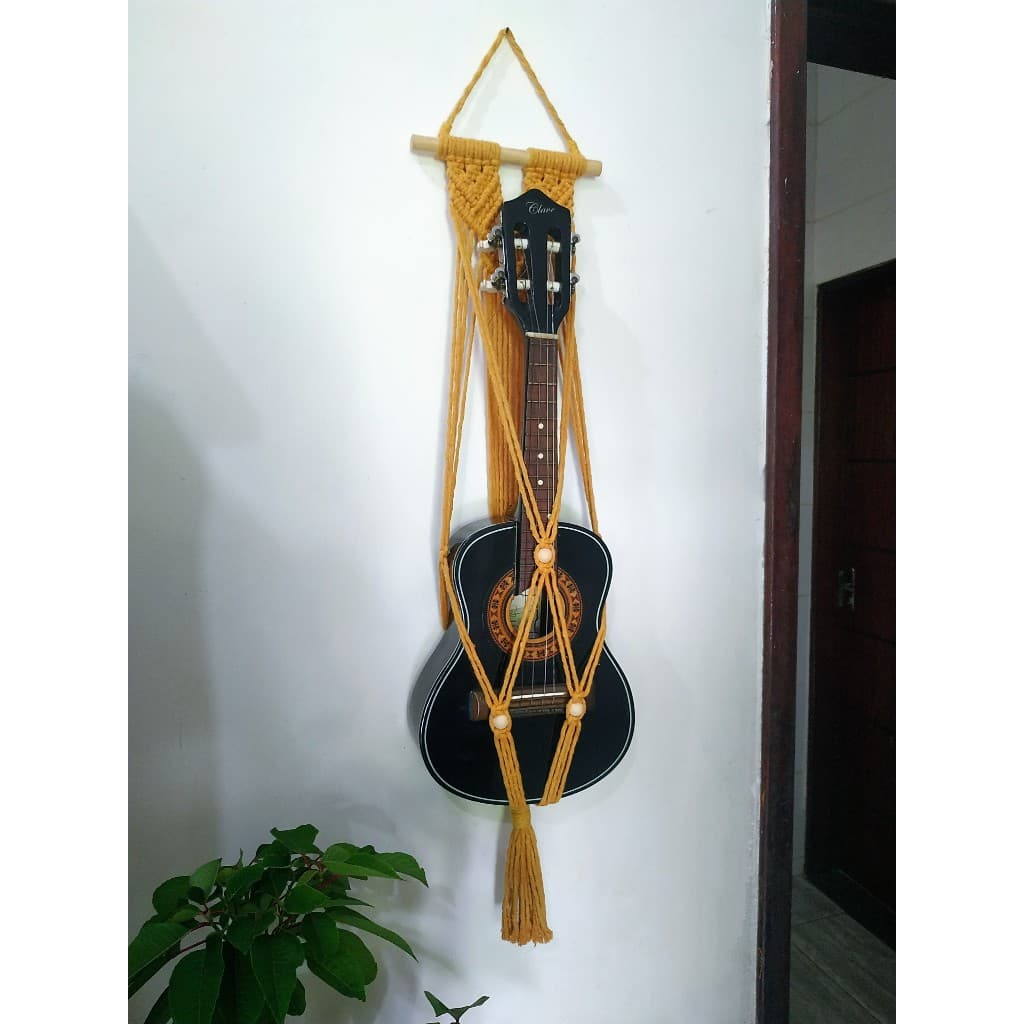Suporte para cavaquinho , ukulele e violão.