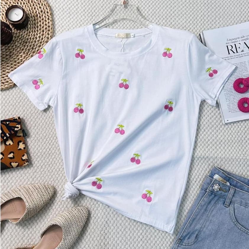 T-Shirt Gola Redonda com Bordado de Cerejas 1186