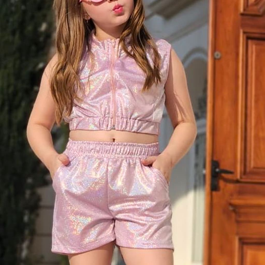 Conjunto Feminino Infantil Holográfico Colete Regata e Shorts Verão