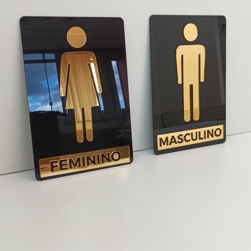 kit 2 Placas de porta em acrílico espelhado para banheiro masculino e feminino sinalização
