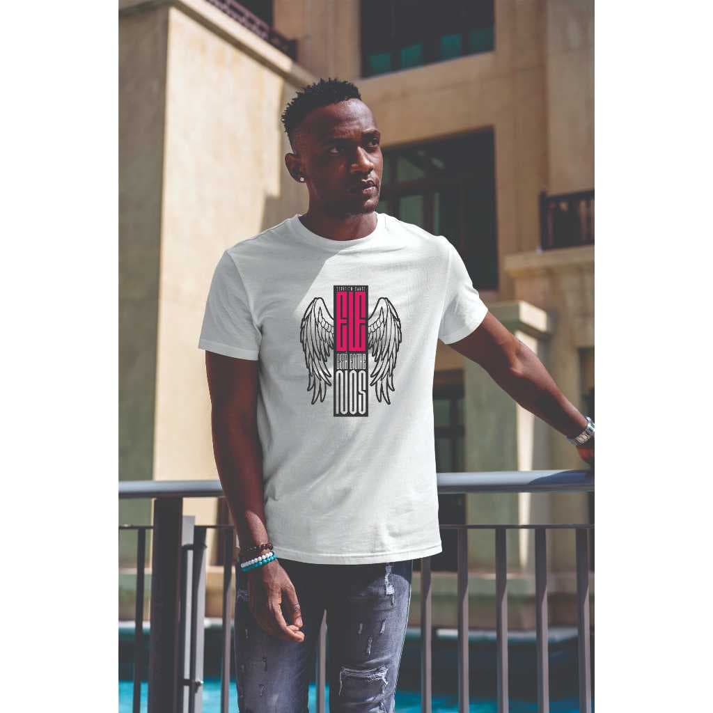 CAMISETA JESUS ESPIRITO SANTO ESTÁ ENTRE NÓS CRISTÃ MODA