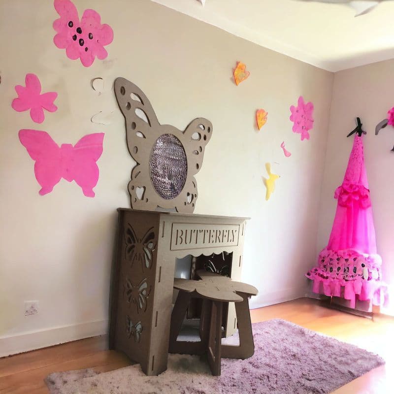 Penteadeira borboleta infantil