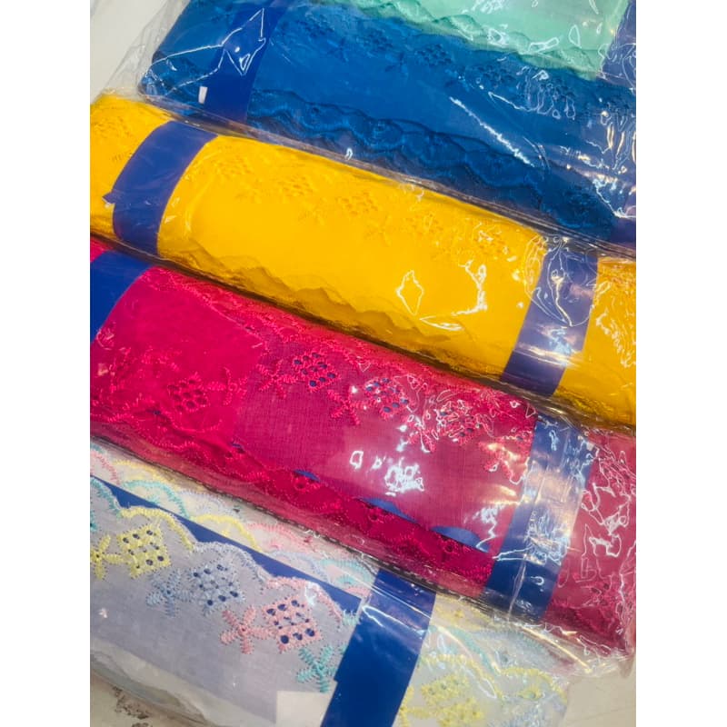 borda inglês  lesy 3cm com 13,70