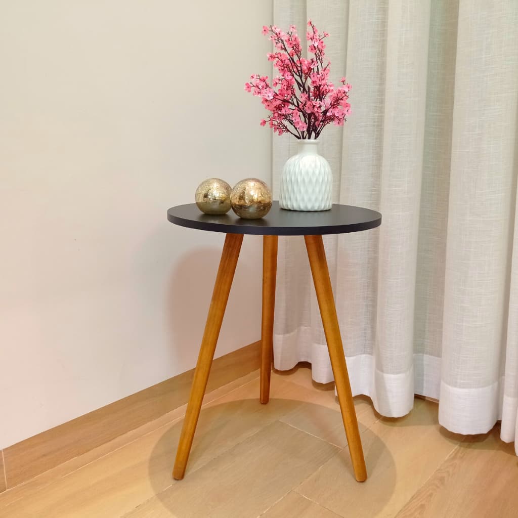 Mesa Moderna Decorativa Sala Quarto Redonda Mdf Retrô De Canto Lateral Pés Palito Madeira 45x55
