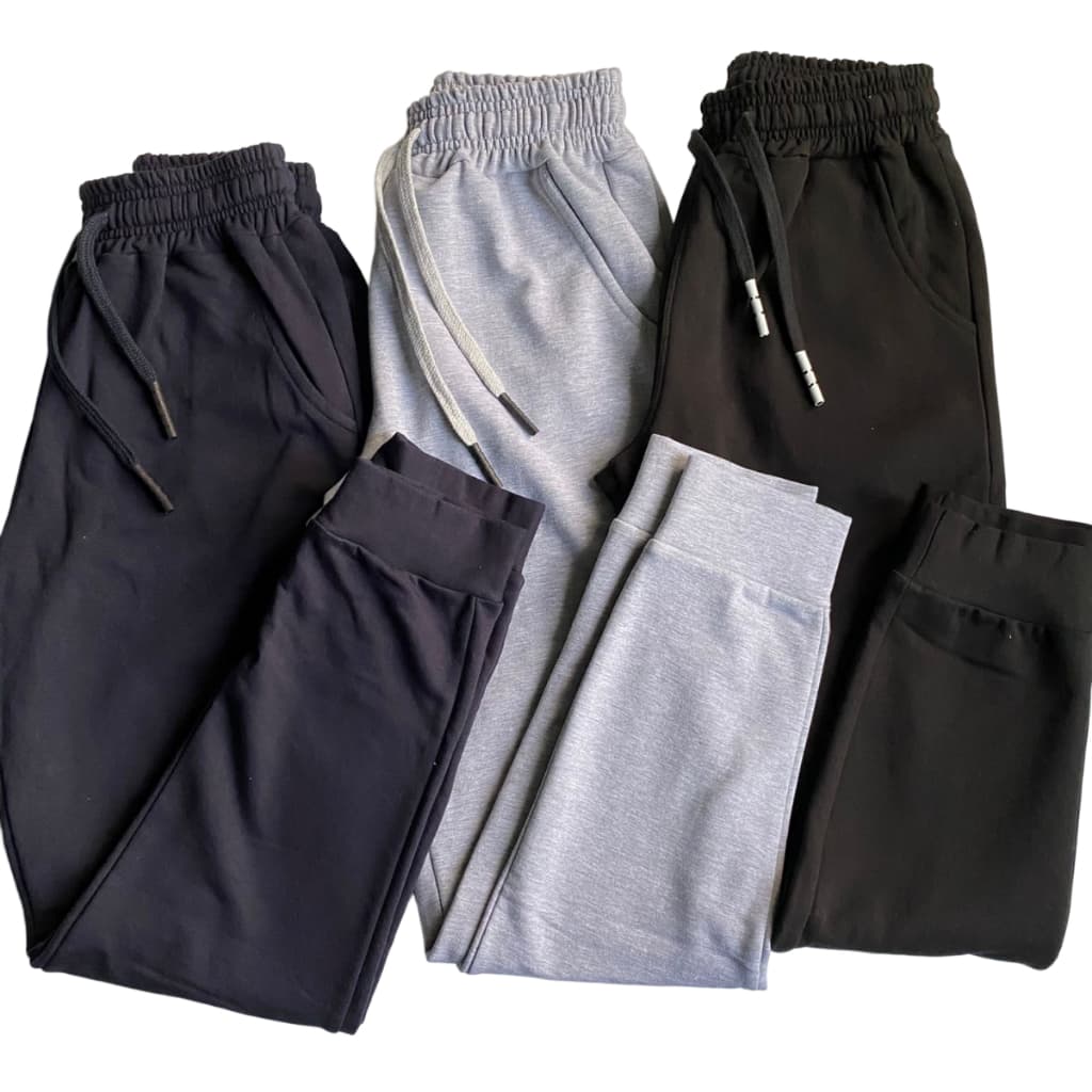 Kit 3 Calça Moletom Masculino Premium Algodão Jogger Top Calças Slim Básica Joggerr Joggings Skinny Swag Bomber Malha Moleton Moletons Shorts Com Bolso Punho C/ Elástico Adulto Corta Vento Preta Azul Cinza Masculina Feminina Feminino Masculino Flanel