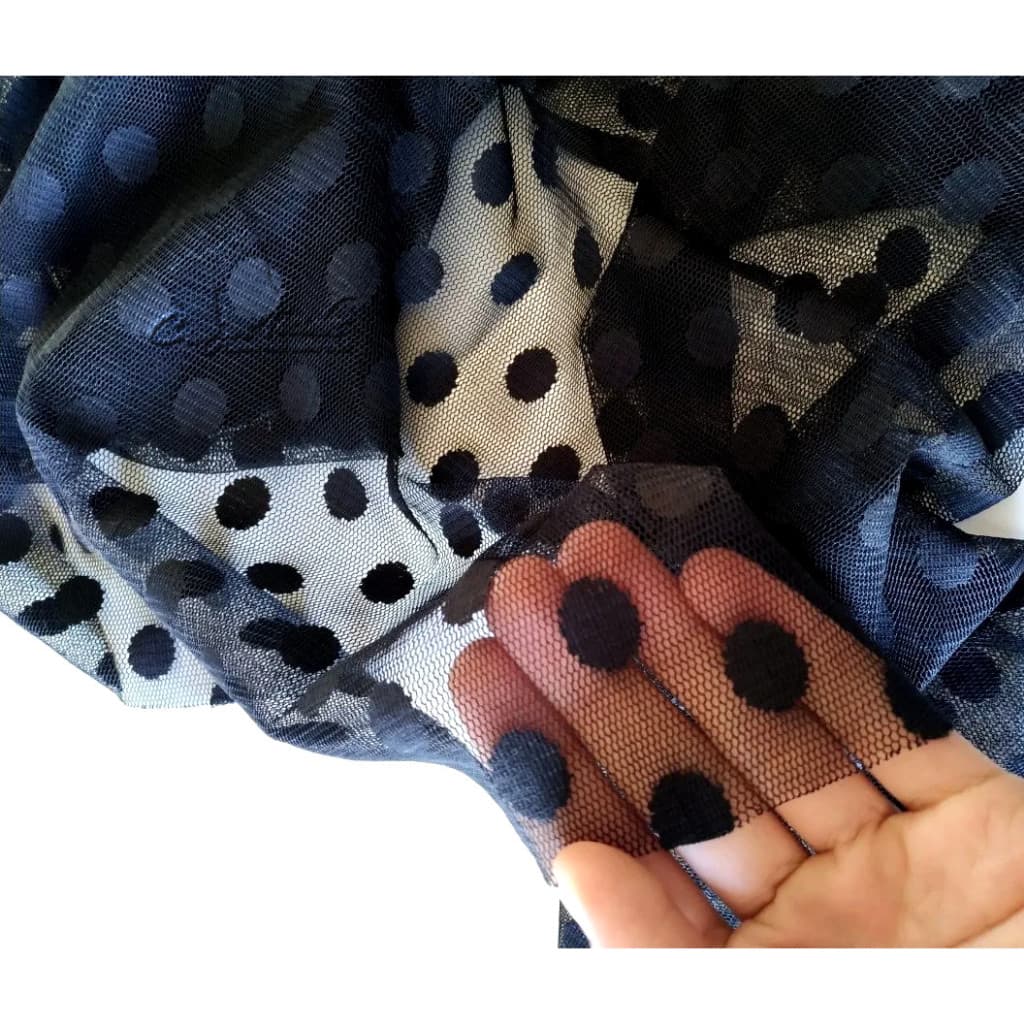 1 Metro tule poa bolinha detalhe de vestido