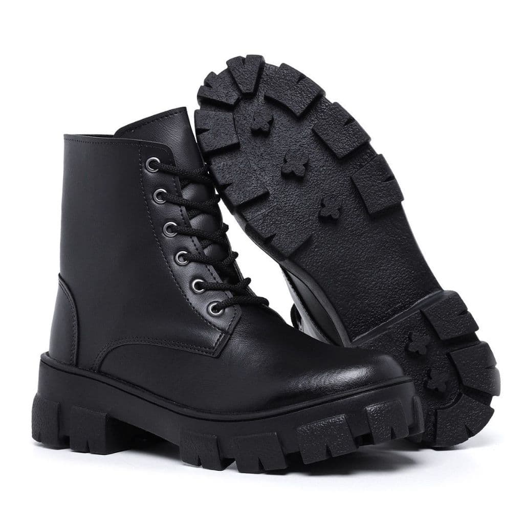 Bota Militar Feminina Tratorada Cano Alto Coturno Moderno Cardarço Reforçada Leve Macia
