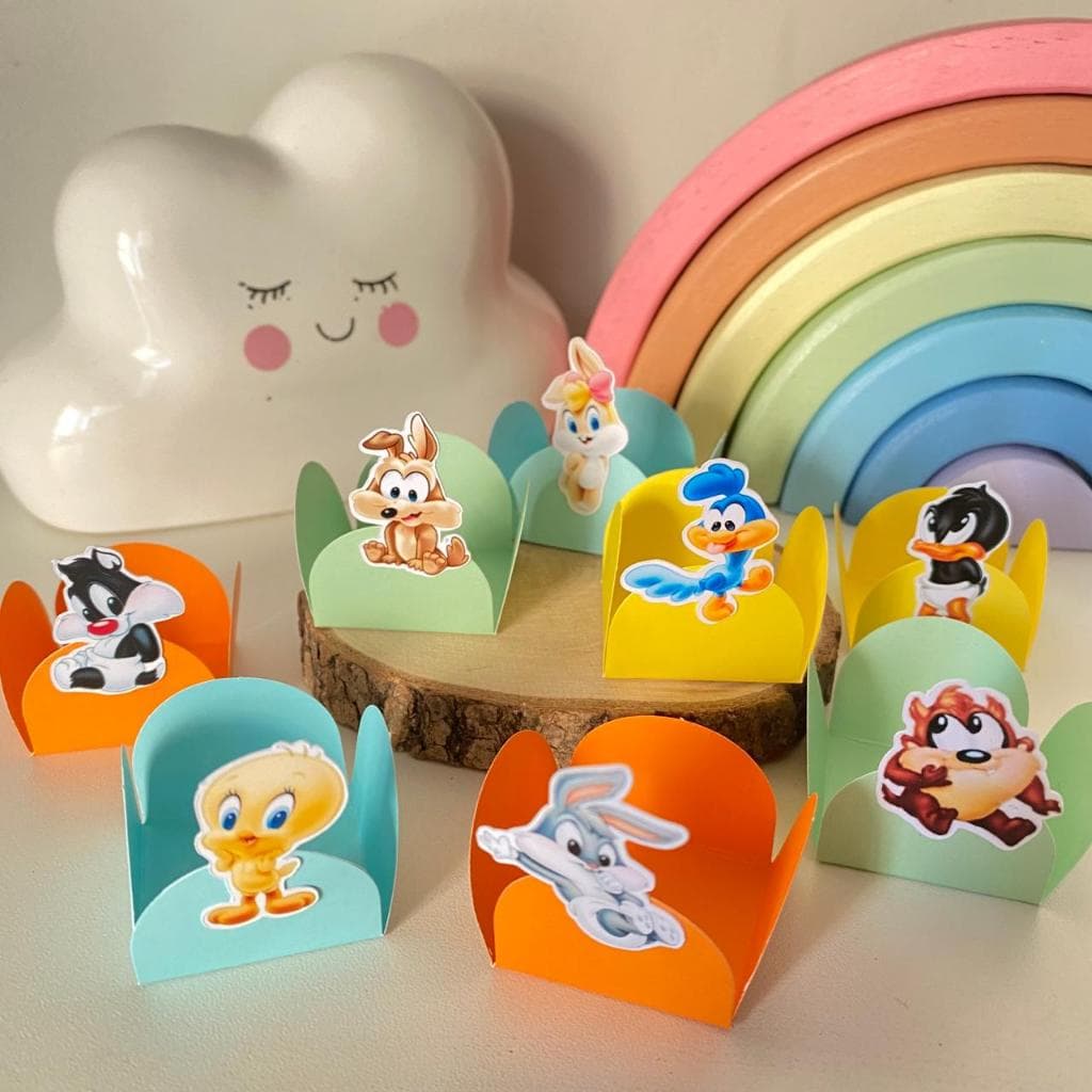 100 Forminhas para Doces pernalonga looney tunes baby COM APLIQUES SEPARADOS PARA COLAR