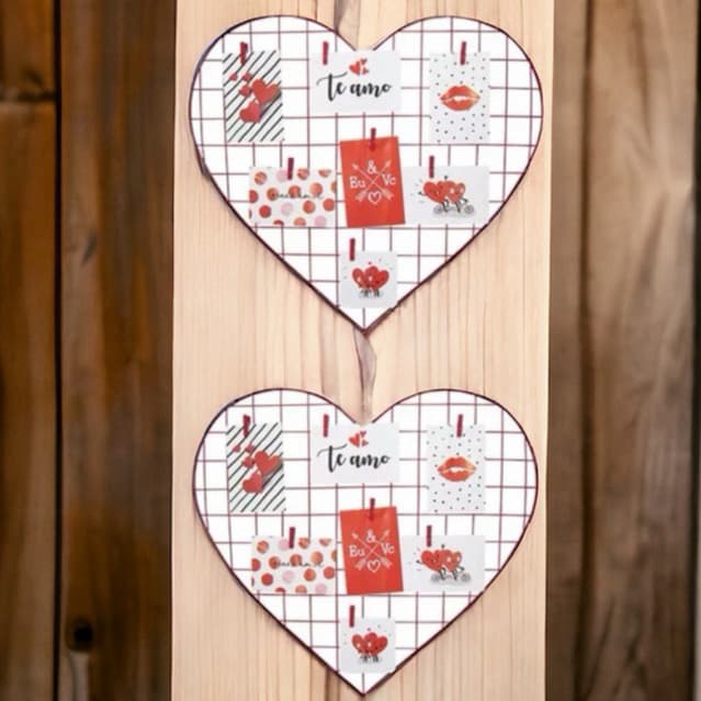 kit 2 peças Memory board aramado forrado de coração vermelho