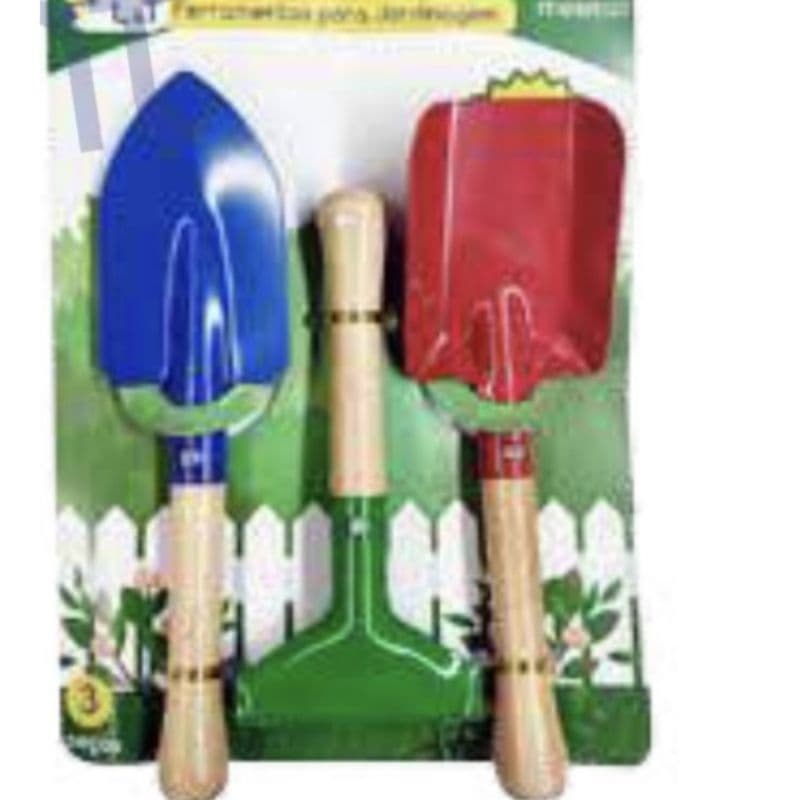 Kit Jardim com 3 peças Rastelo e 2 Pás