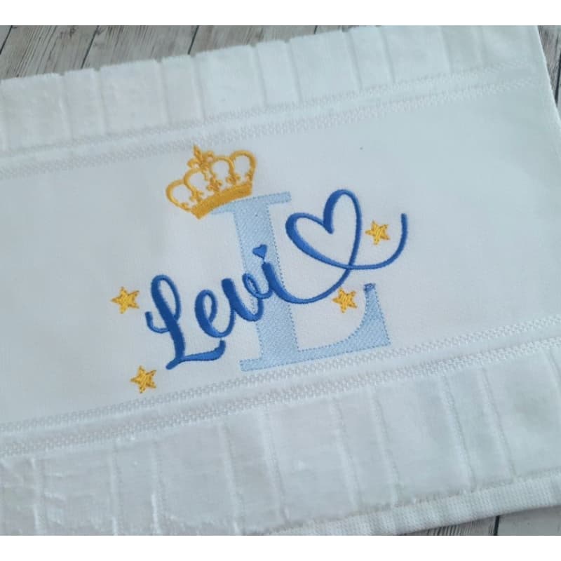 Toalha bordada personalizada, escolar,bebê, criança