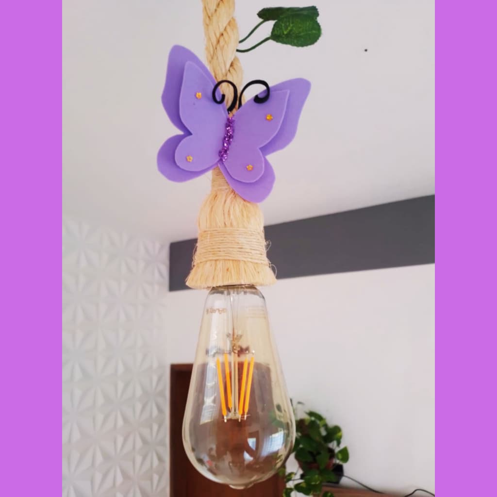 Luminária de Teto quarto menina borboleta