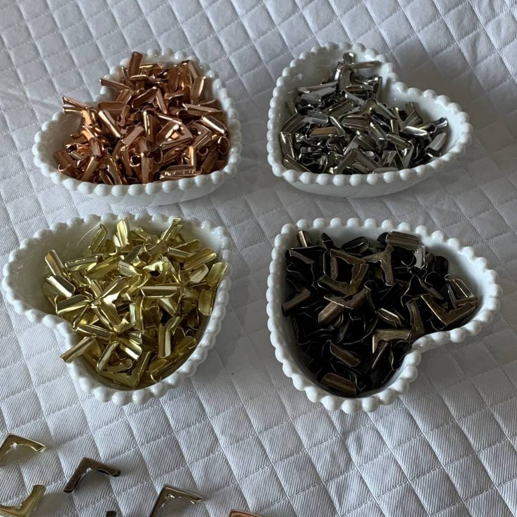 Cantoneira 20 Peças  Prata, Rose, Dourada E Ouro Velho - Encardenação