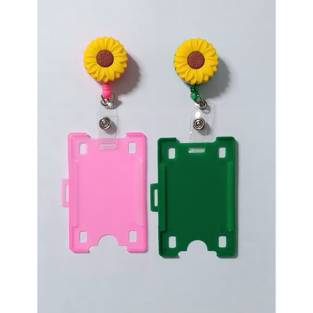 Kit Porta Crachá retrátil Girassol + Porta Cartão
