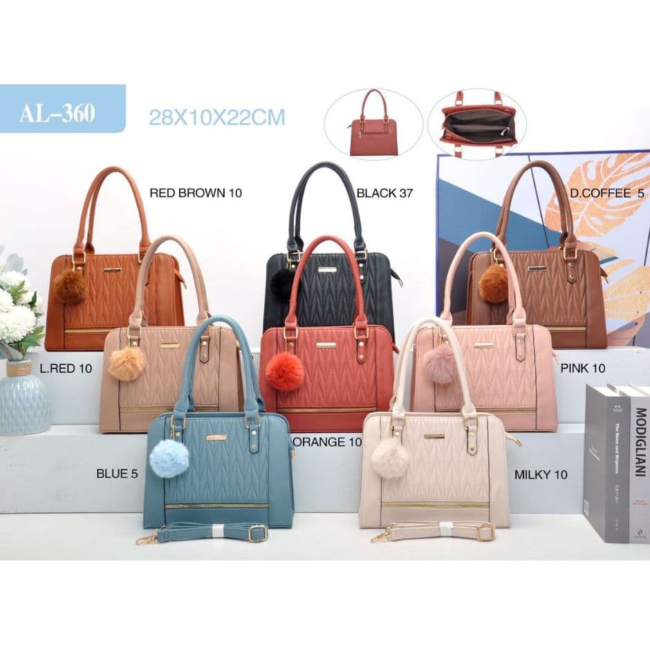 Bolsa Feminina Alça De Mão E Transversal Com Chaveiro Pompom