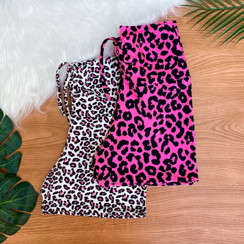 Short de Cordinha Cintura Alta de Academia Fitness Esportivo Feminino Shortinho para Treino e Caminhada Estampa Variada