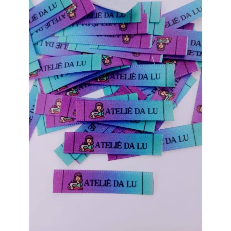 50 Etiquetas de Cetim Personalizadas 1x5cm