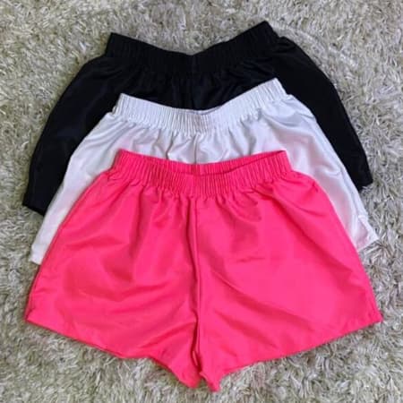 Shorts Feminino Canelado com Bolso e Cordinha