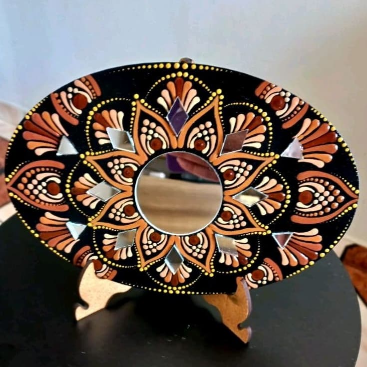 Mandala Divino Espírito Santo. Pintura Pontilhada, feito à mão.