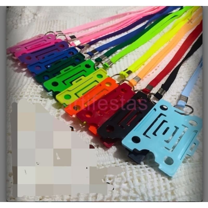 Kit 12 Porta Crachá Com Cordão Várias Cores