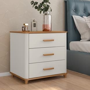 Mesa de Cabeceira Maitê com 3 Gavetas Off White com Freijo