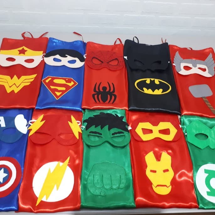 10/20/30 Kit  capa e Máscara super heróis- Vingadores e Liga da Justiça