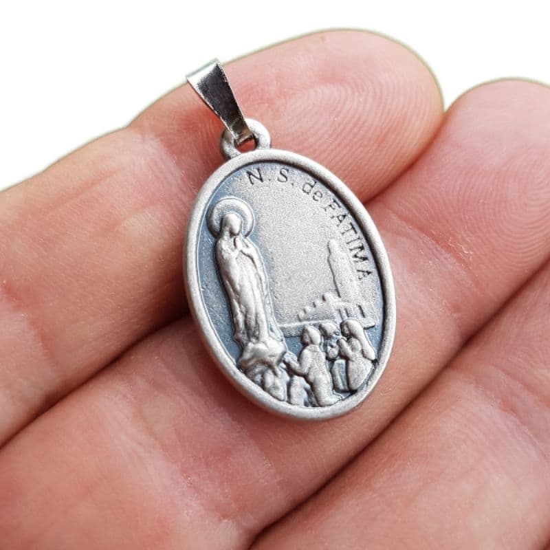 Medalhinha Pingente Nossa Senhora De Fátima banhada em Prata 925