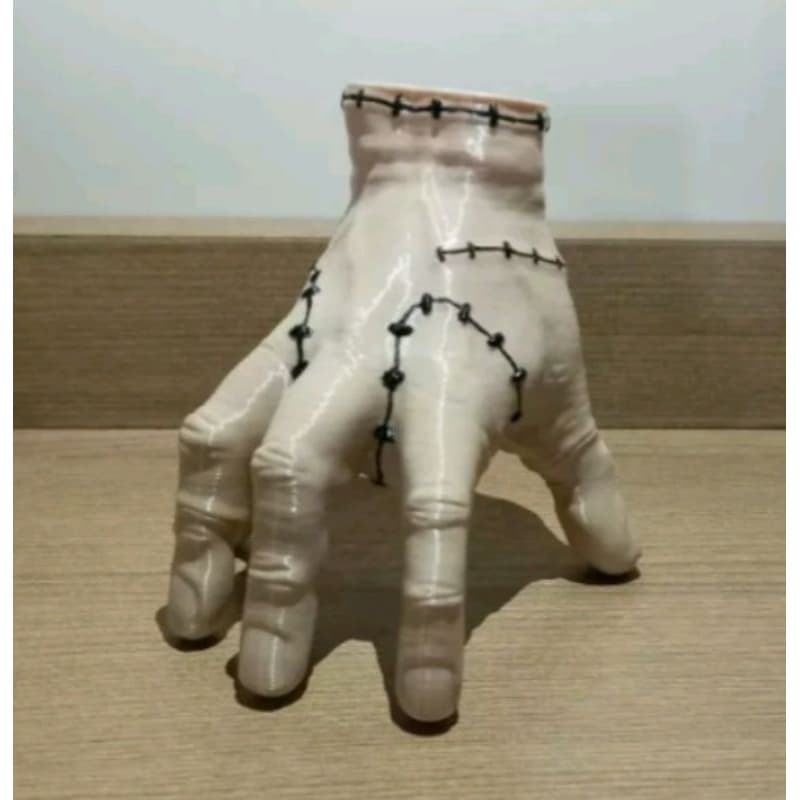 Mãozinha Addams 8un