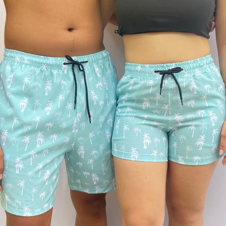 Kit Combinadinho Short Casal Mozão Bermuda Tactel Com Elastano Moda Praia Verão Piscina Namorados academia treino ferias
