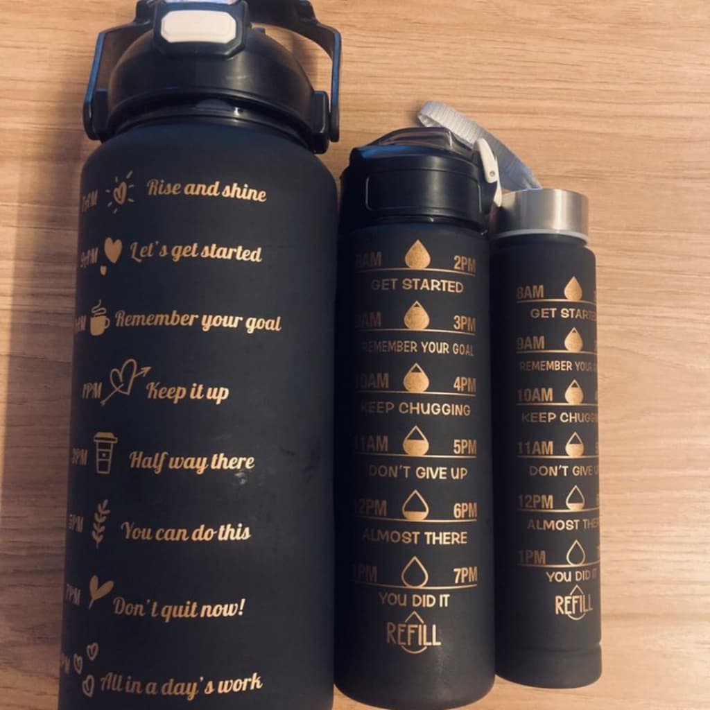 Kit com 3 Garrafa De Agua Com Adesivos Lembretes 3d，QUALIDADE BOA, 2000ML+900ML+500ML