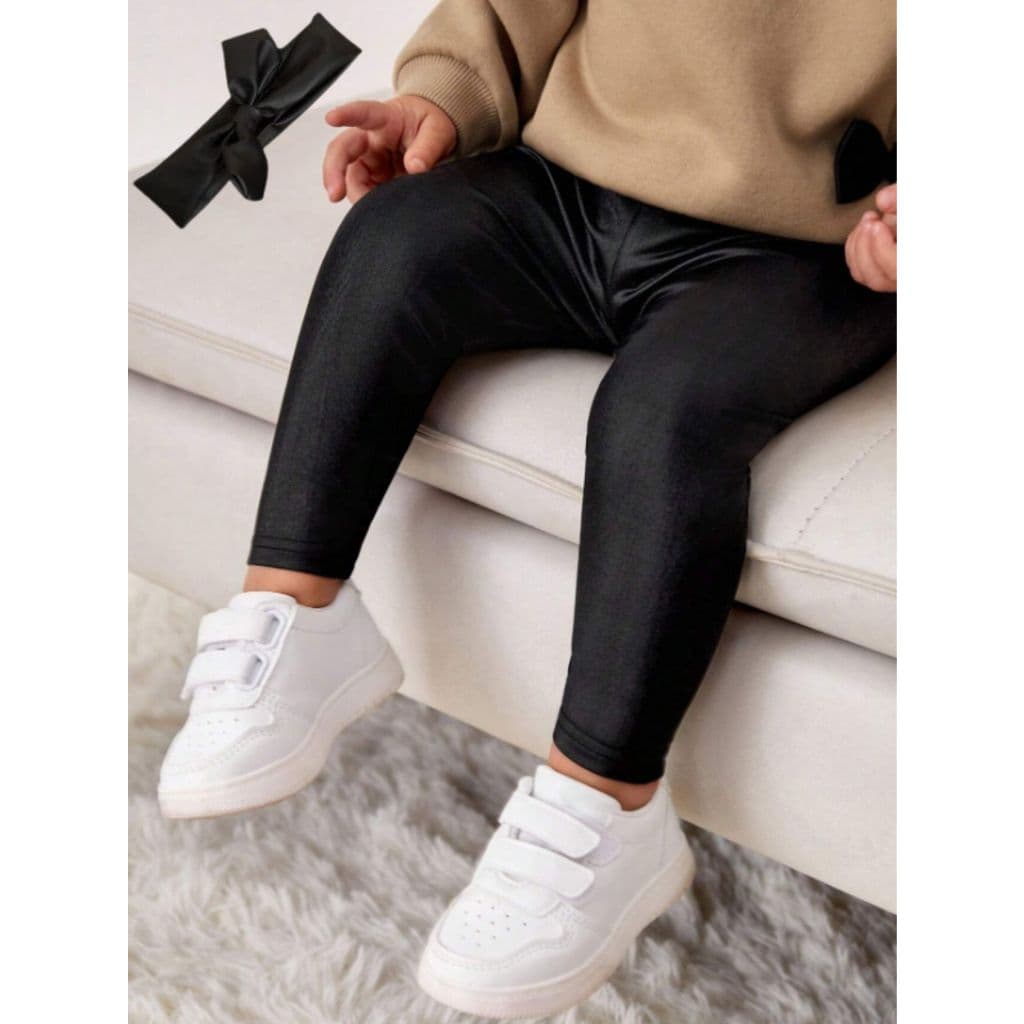 Calça de Bebê Tipo Couro com Lacinho Leggin Infantil Preta Cirre RN a 3 Anos Blogueirinha