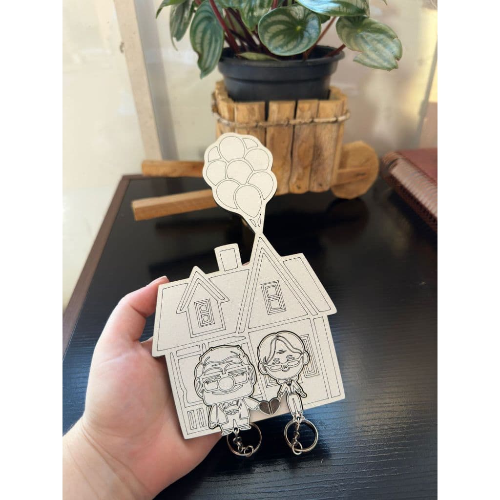 porta chaves com chaveiro casinha Up altas aventuras personagens Carl e Elie