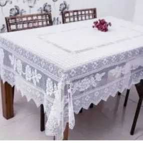 Toalha De Mesa 4 Cadeiras 1.60 X1.60 Renda Branca Estampada/Renda Grossa.