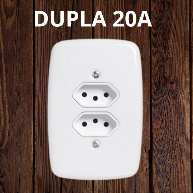 Tomada Dupla 20A Branco 3 Furos Pluzie