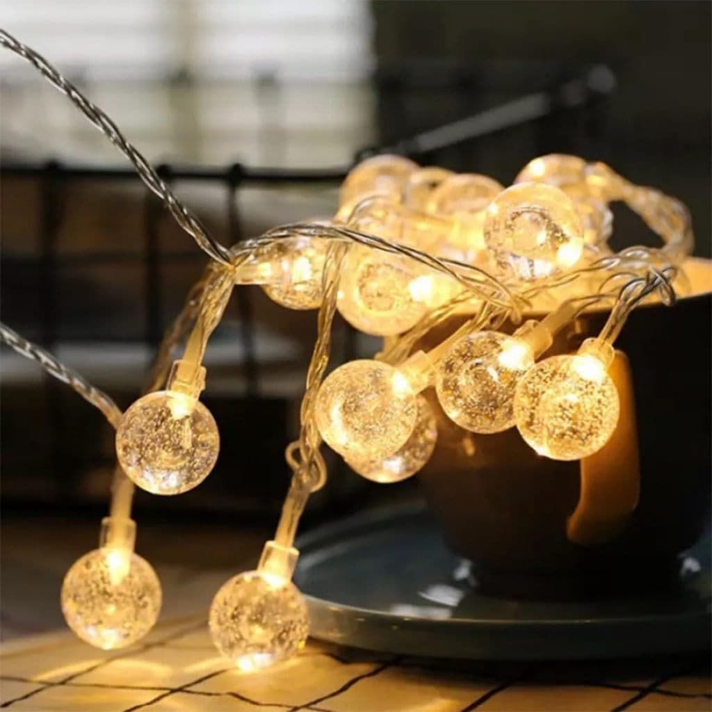 Cordão Bolinha Cristal Varal Luminoso Gambiarra 20 Leds 3m Luz Amarela Fixa Pilha/USB Natal Festas