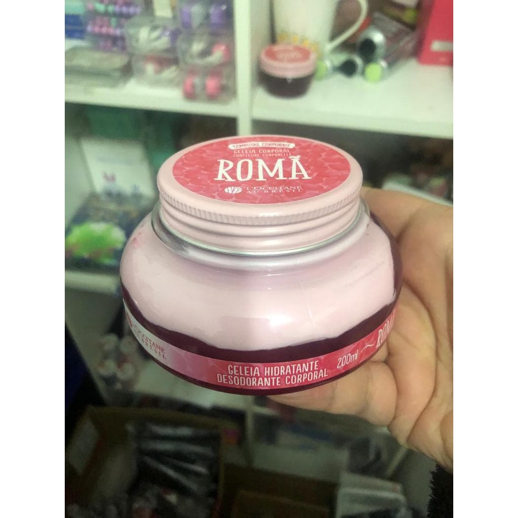 GELÉIA CORPORAL DE ROMÃ LOCCITANE