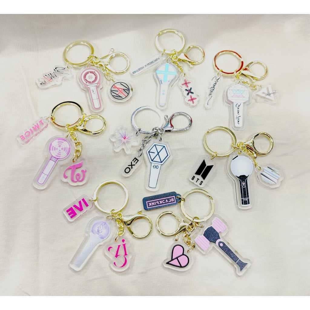 Chaveiro Lightstick Kpop Acrílico Diversos Grupos BLACKPINK, TWICE, Stray Kids, BTS ，TXT(Tomorrow X Together), Seveteen