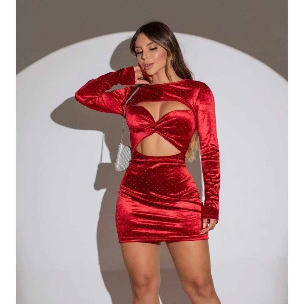 VESTIDO CURTO DESCOTADO MANGA LONGA