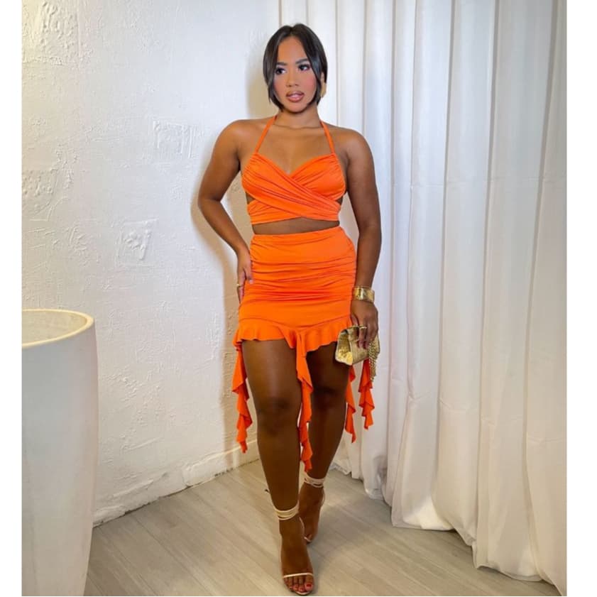 Conjunto Feminino Cropped e Saia com babado tendência moda blogueira