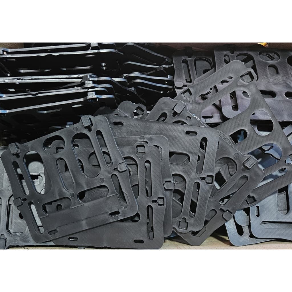 KIT ATACADO 10 Suporte moldura reforço de placa de moto resistente - Universal - Mercosul