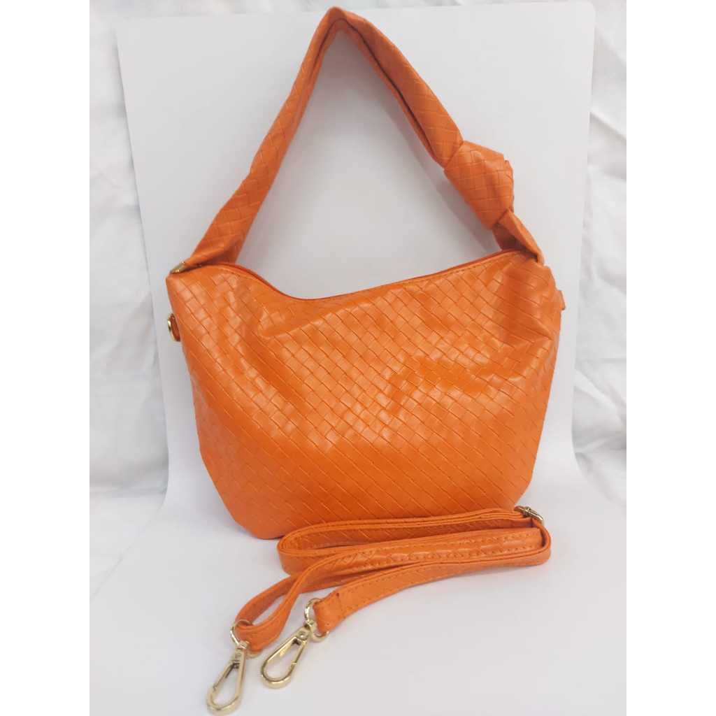 Bolsa Elegante com Alça Couro Sintético Padrão Trançado