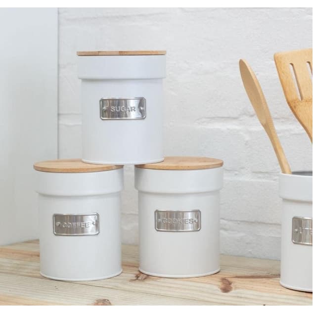 Kit 4 Latas Mantimentos Branco Matte Conjunto De Potes Com Tampas De Bambu Yoi 4 Potes Sugar, Coffee, Cookies e Utensílios Para Cantinho do Café Potes 1l Cada