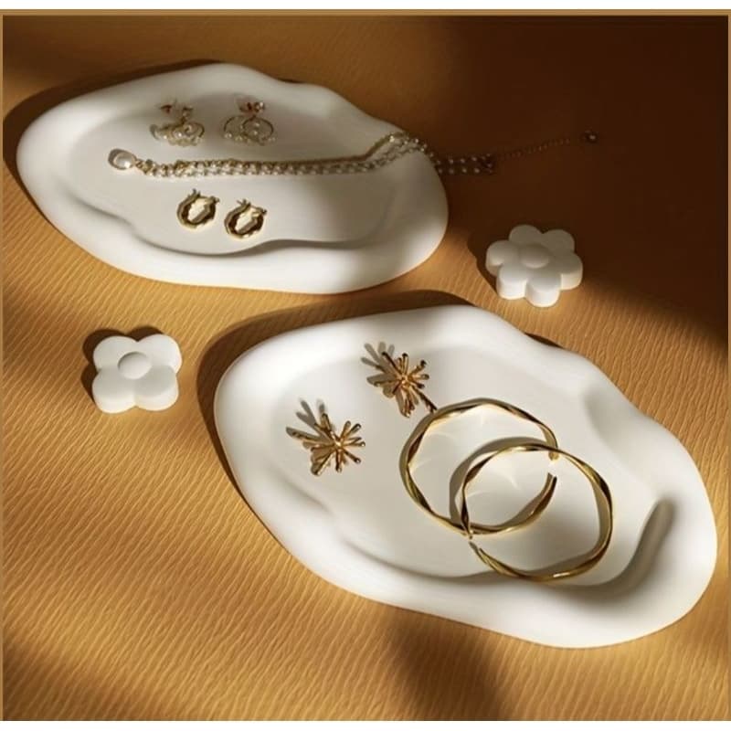 bandeja orgânica decorativa de gesso 24 cm