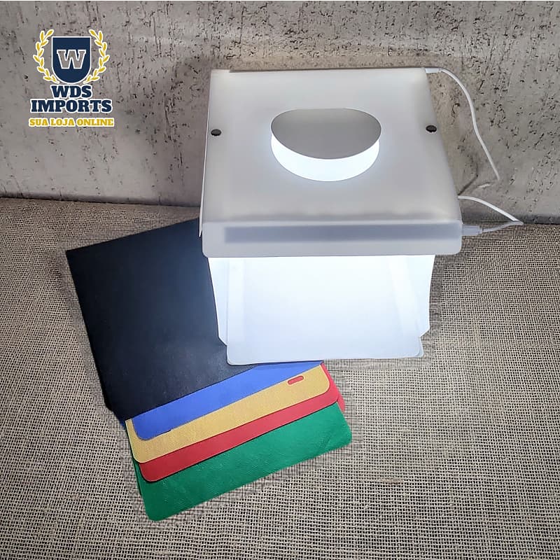 Mini Estúdio Fotográfico Photo Box Portátil + 6 Fundos c/ 40 Led - Foto para Jóias/ Relógios/itens até 20 cm. Puluz