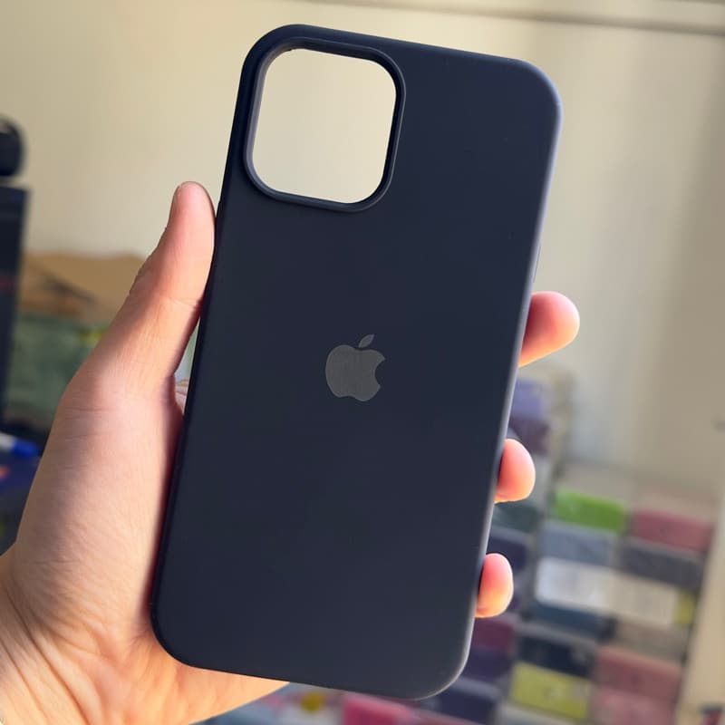 Capa Capinha case para celular iPhone 13   iPhone 13 Mini  iPhone 13 pro  iPhone 13 promax Aveludado silicone
