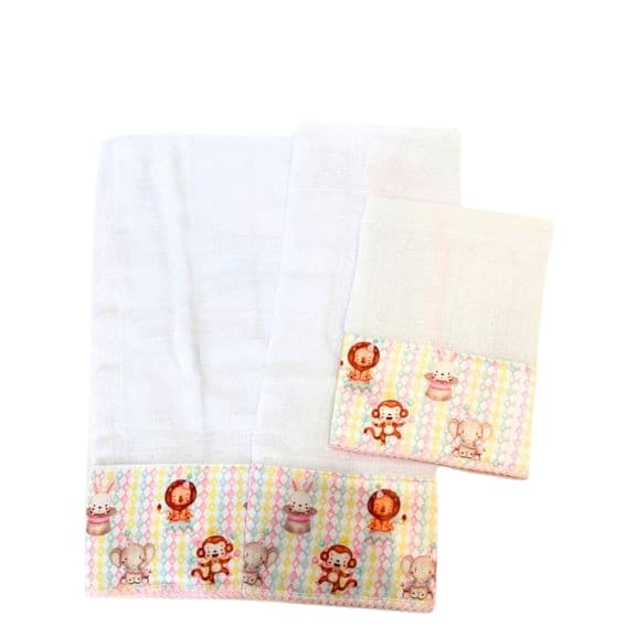 Kit 3 Fraldas Linha Basic Menina: Fralda de  Passeio, Ombro e Boca