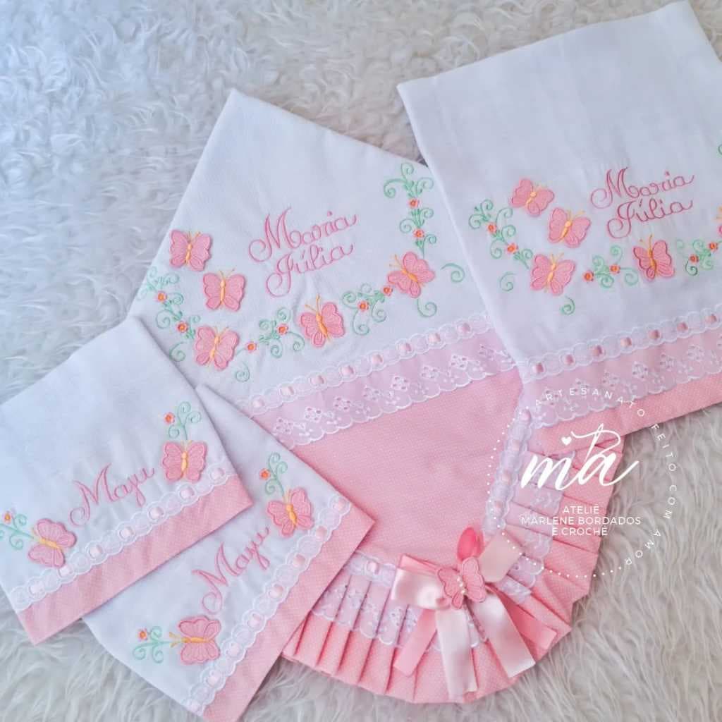 Kit Manta Bebê Borboletas 3D Nome Bordado