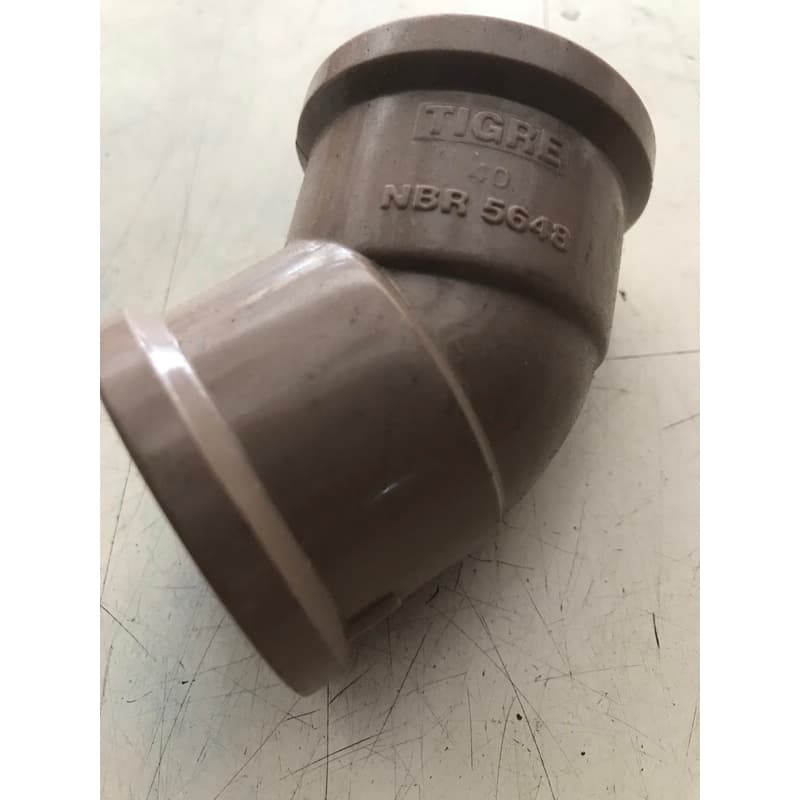 curva de PVC marrom 1.1/4 (40mm) Kit com 3 pçs  por 35,70